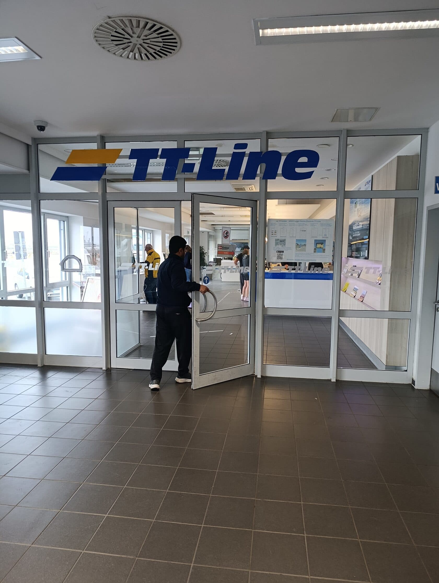 TT-Line terminálépület