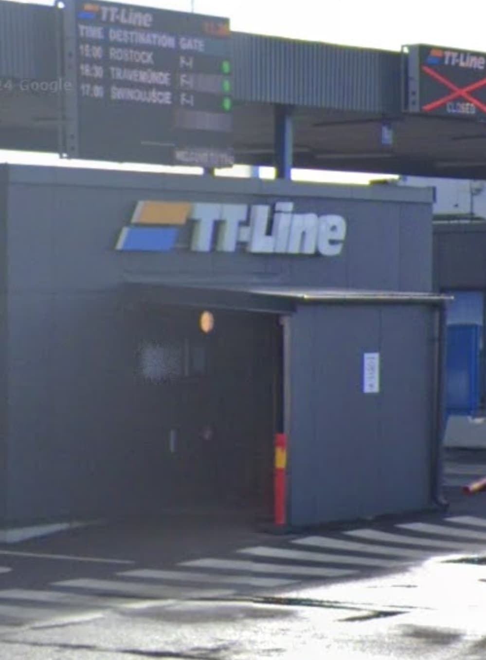 Сграда на терминала TT-Line