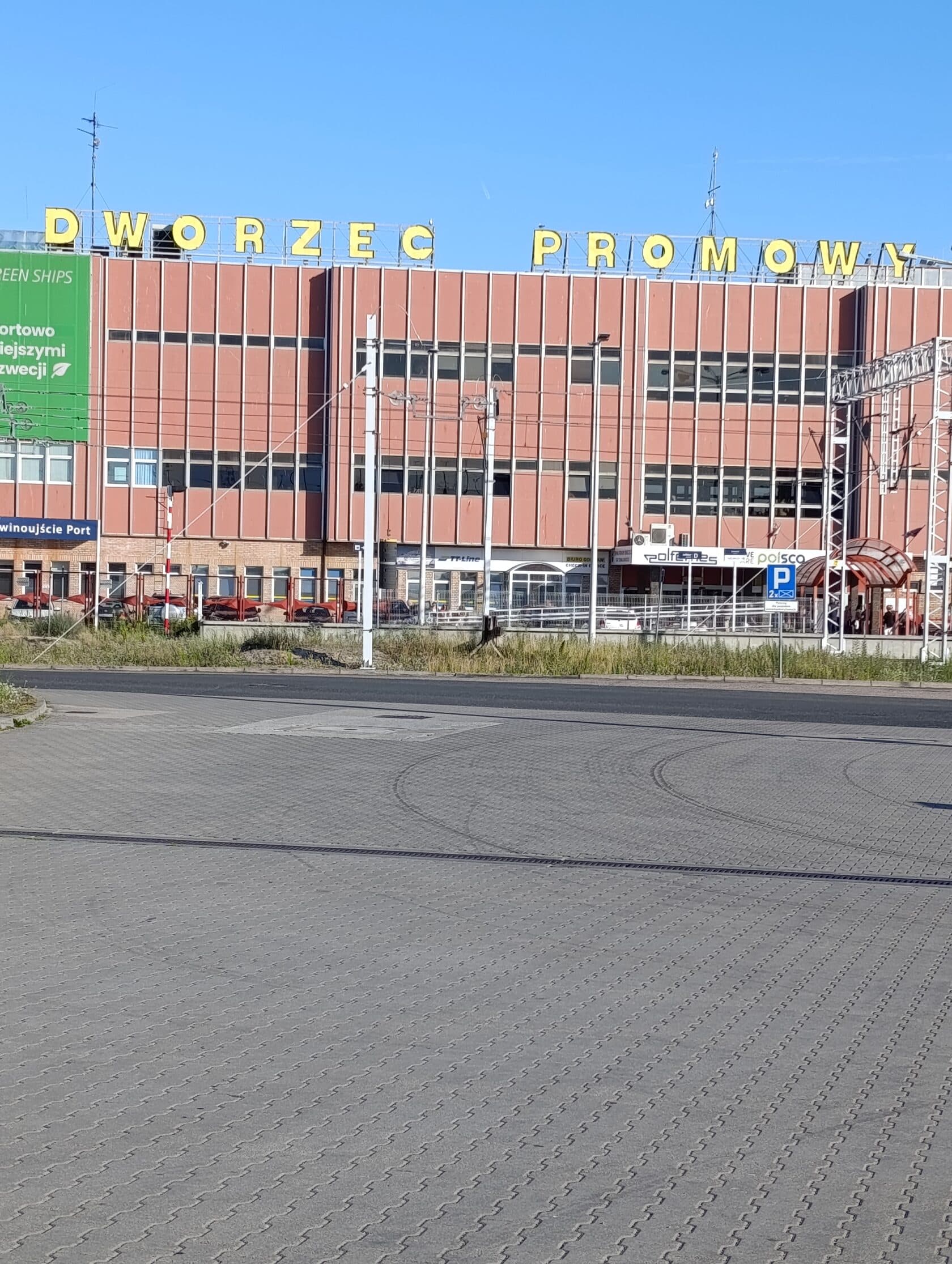 Budova terminálu TT-Line
