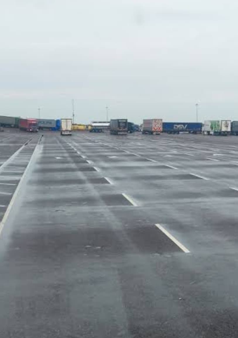 Odbavovací budova Finnlines a doklady
